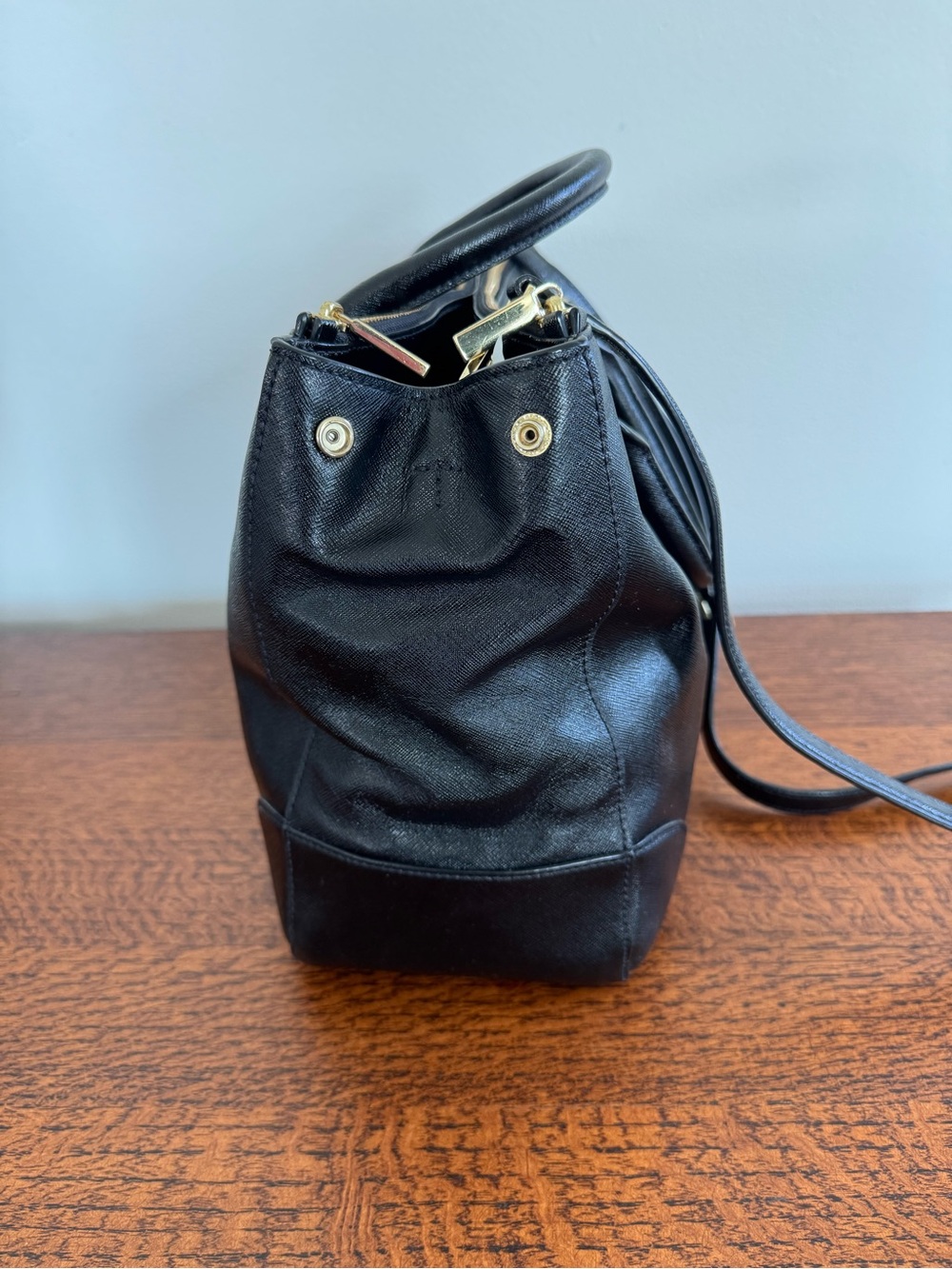 Tory Burch Robinson Double Zip Tote - Saffiano Leather - Picture 6 of 16